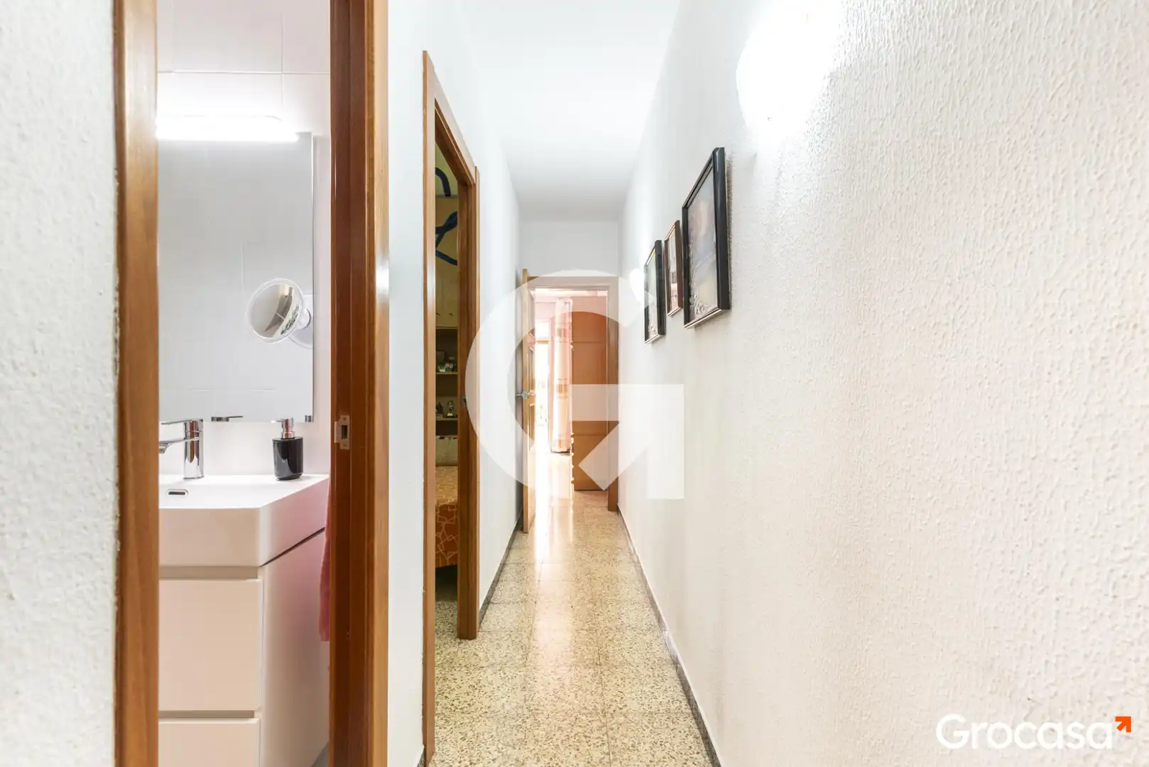 Wohnung zum Verkauf in Sant Joan Despí mit Klimaanlage, Heizung und Balkon