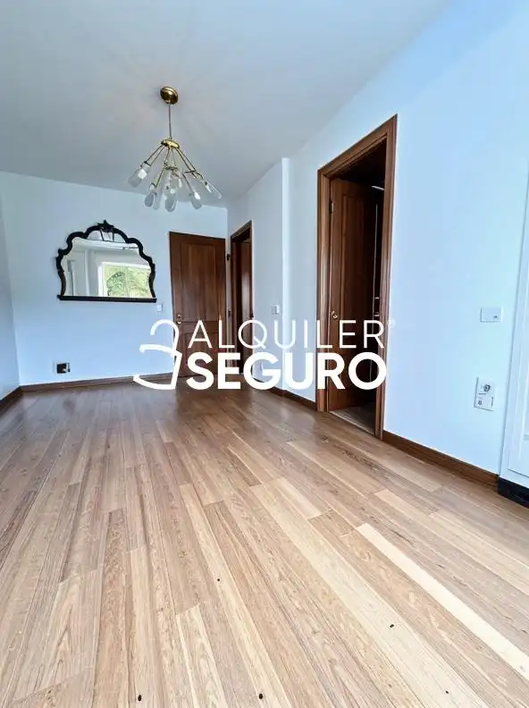 Bedroom of Houses for rent in Madrid  with Heating, Terrace and Storage room
