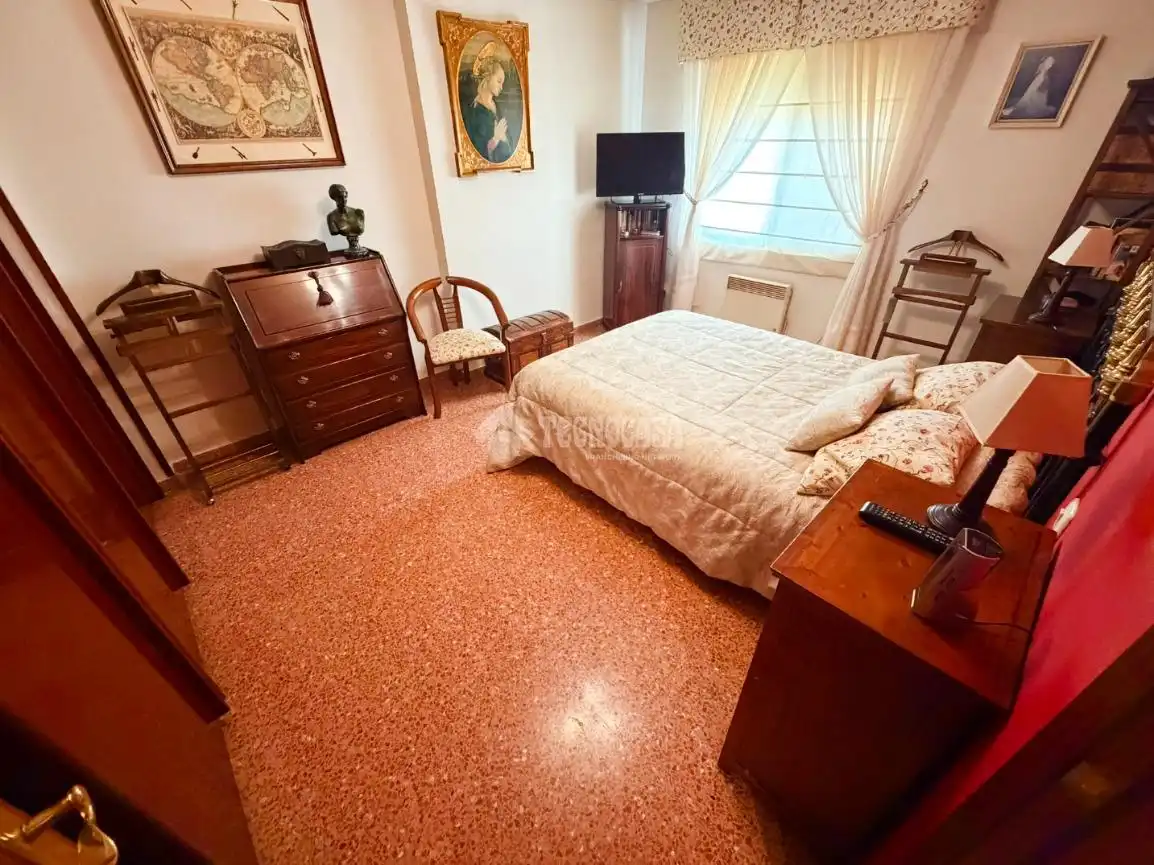 Flat for sale in Venta del Olivar