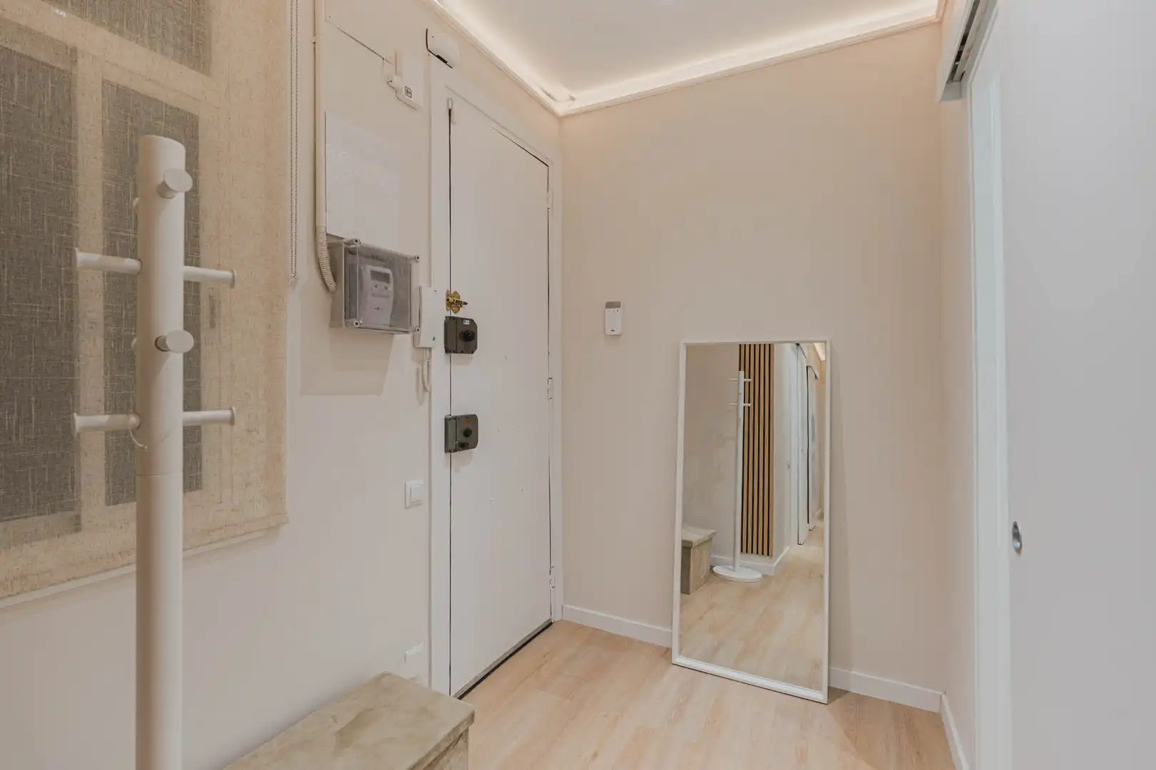 Flat with terrace for sale in Carrer de València, imagen 22