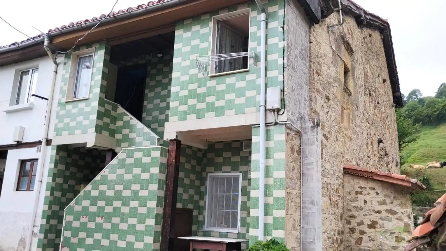House for sale in Lugar Chanos
