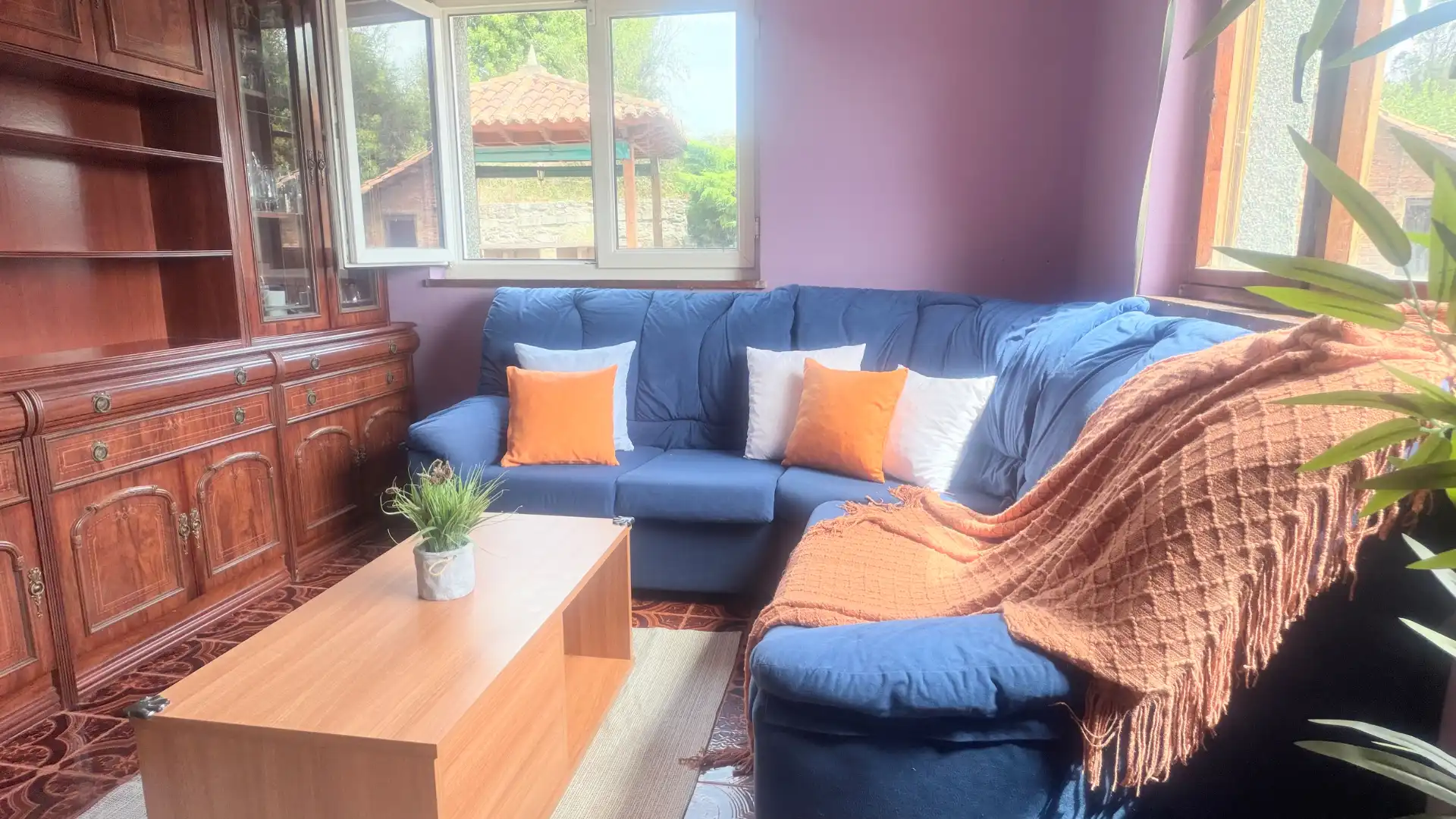 Sala d'estar de Casa o xalet en venda en Carreño amb Calefacció, Jardí privat i Terrassa