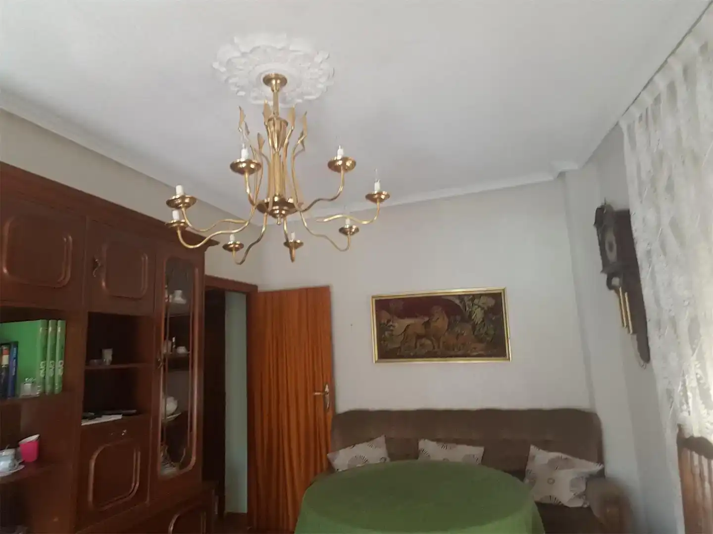Sala d'estar de Casa adosada en venda en Serradilla del Arroyo amb Traster, Moblat i Rentadora