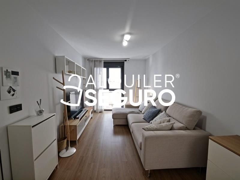 Sala d'estar de Pis de lloguer en  Madrid Capital amb Aire condicionat, Calefacció i Terrassa