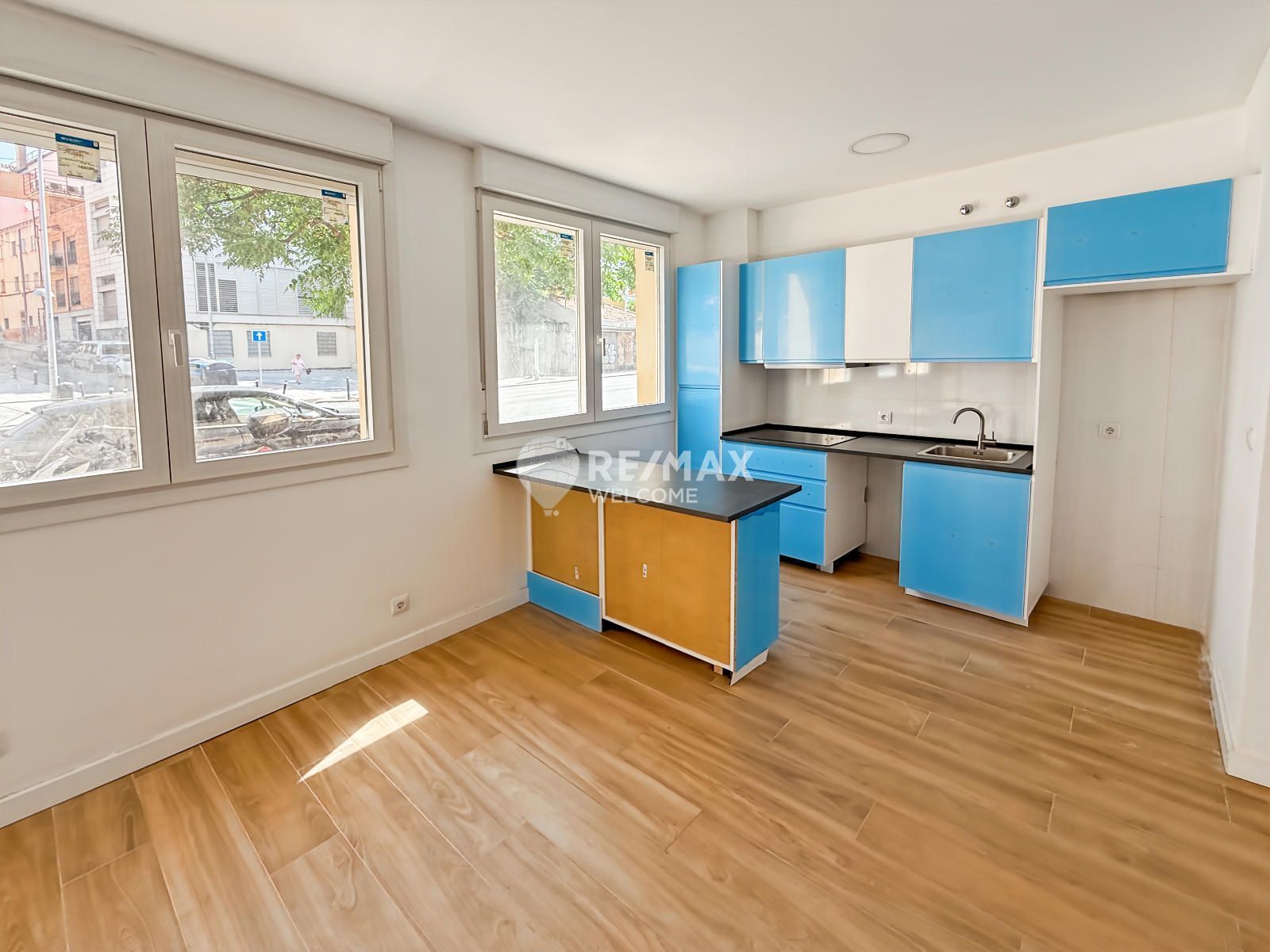 Kitchen of Flat for sale in  Madrid Capital  with Air Conditioner and Heating