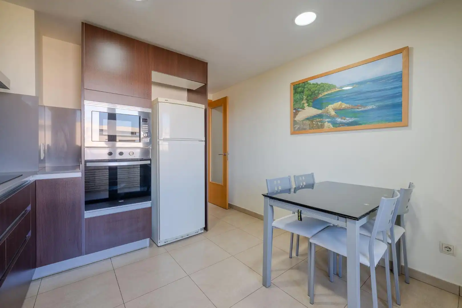 Küche von Wohnung zur Miete in Salt