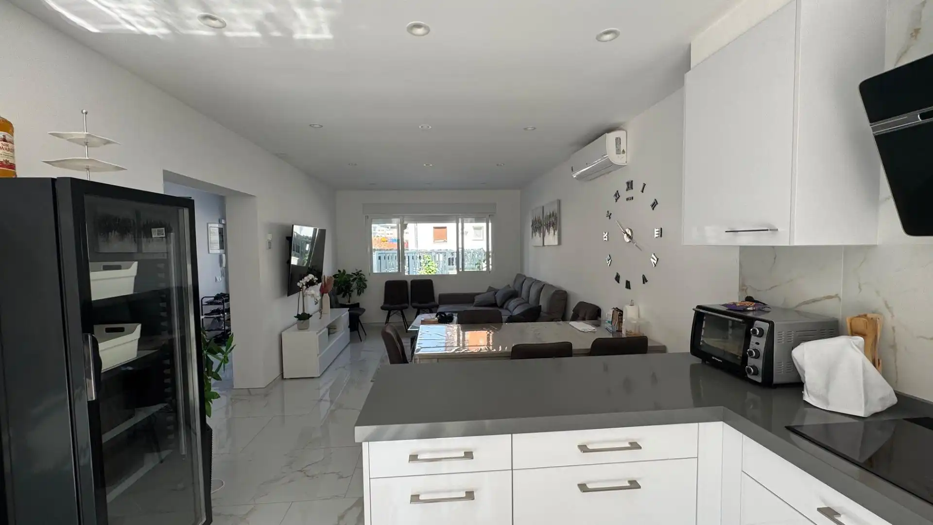 Living room of Detached homes for sale in Benidorm  with Air Conditioner, Private garden and Terrace