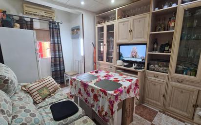 Sala d'estar de Pis en venda en  Cádiz Capital