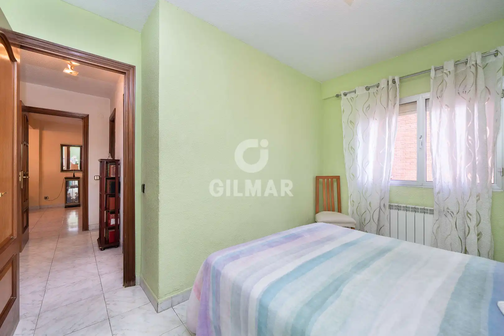 Habitación de Piso en venta en Madrid con Calefacción y Balcón