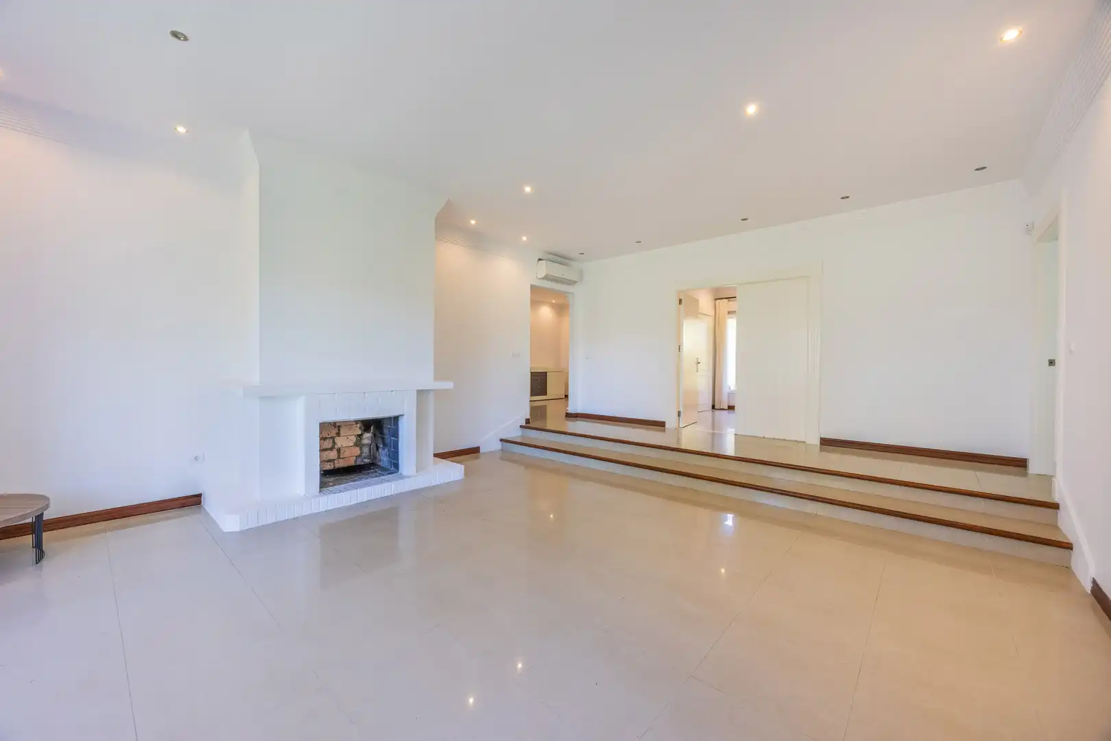 Sala de estar de Casa o chalet en venta en Sotogrande con Aire acondicionado, Jardín privado y Terraza