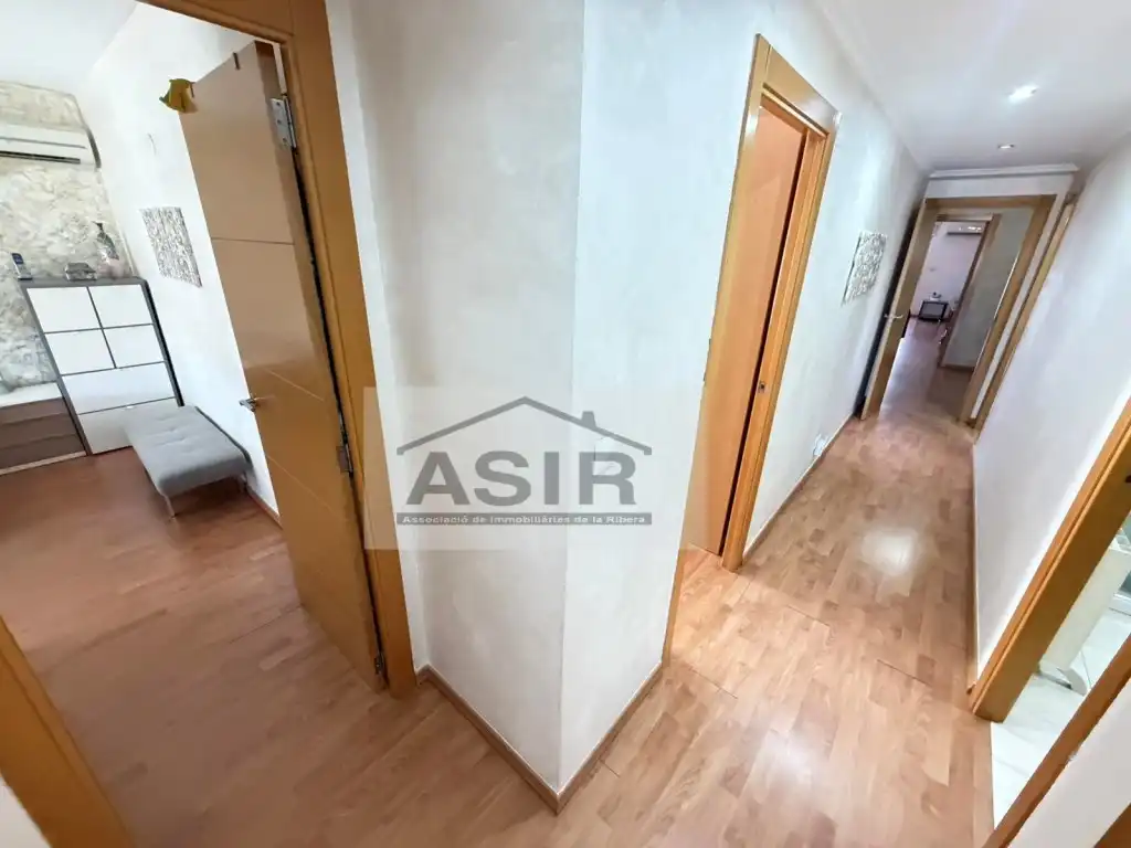 Dachboden zum Verkauf in Alzira mit Klimaanlage und Balkon