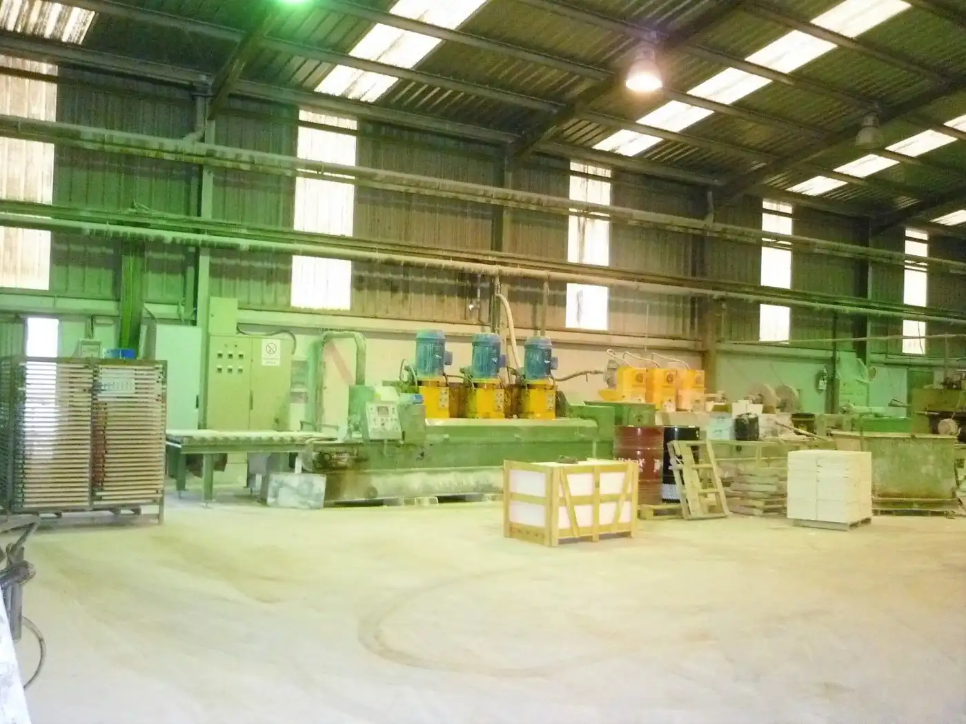 Nave industrial de alquiler en Monforte del Cid