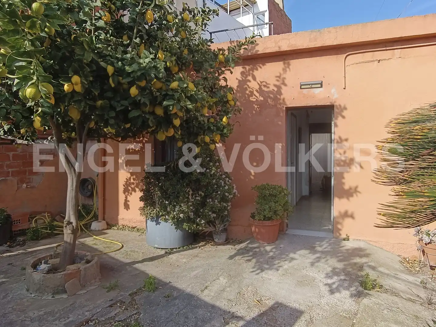 Exterior view of Residential for sale in Badalona