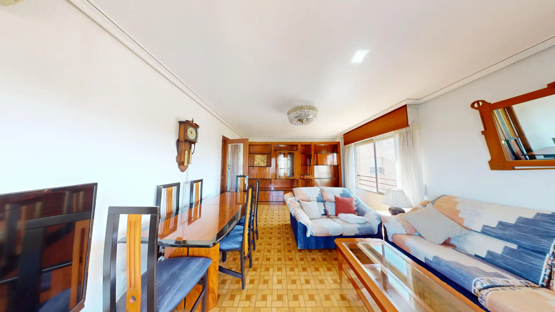 Sala de estar de Piso en venta en Alicante / Alacant con Aire acondicionado, Terraza y Amueblado