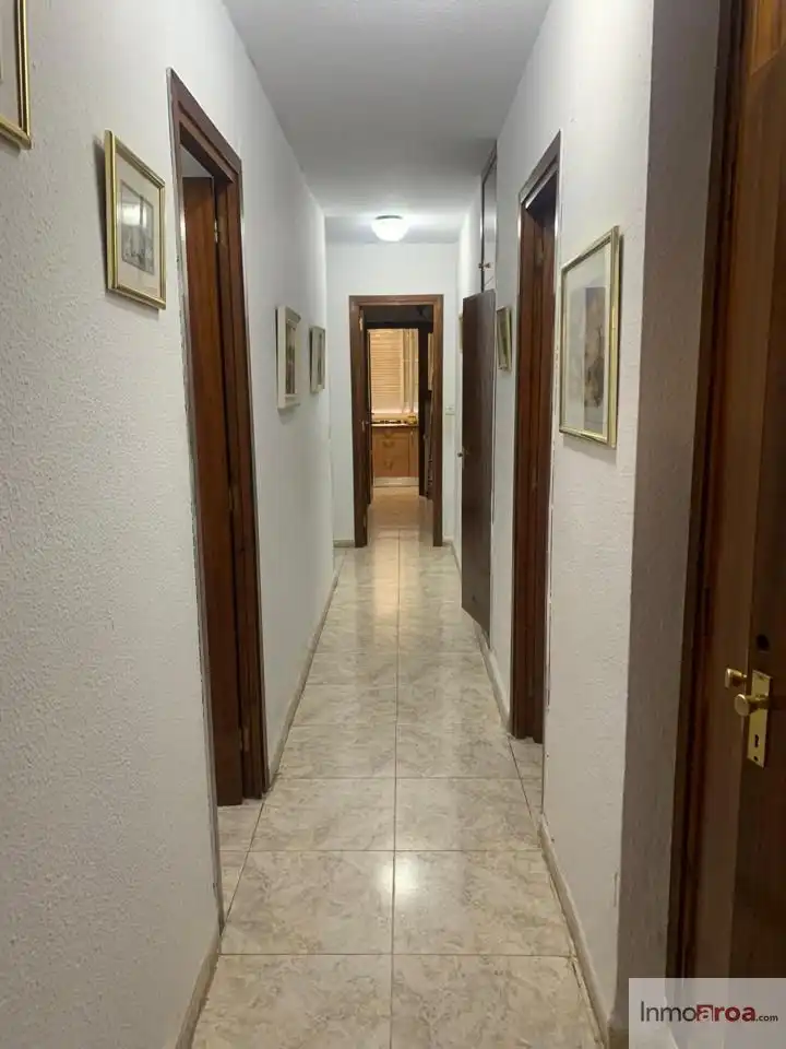 Planta baixa en venda en Oliva amb Terrassa