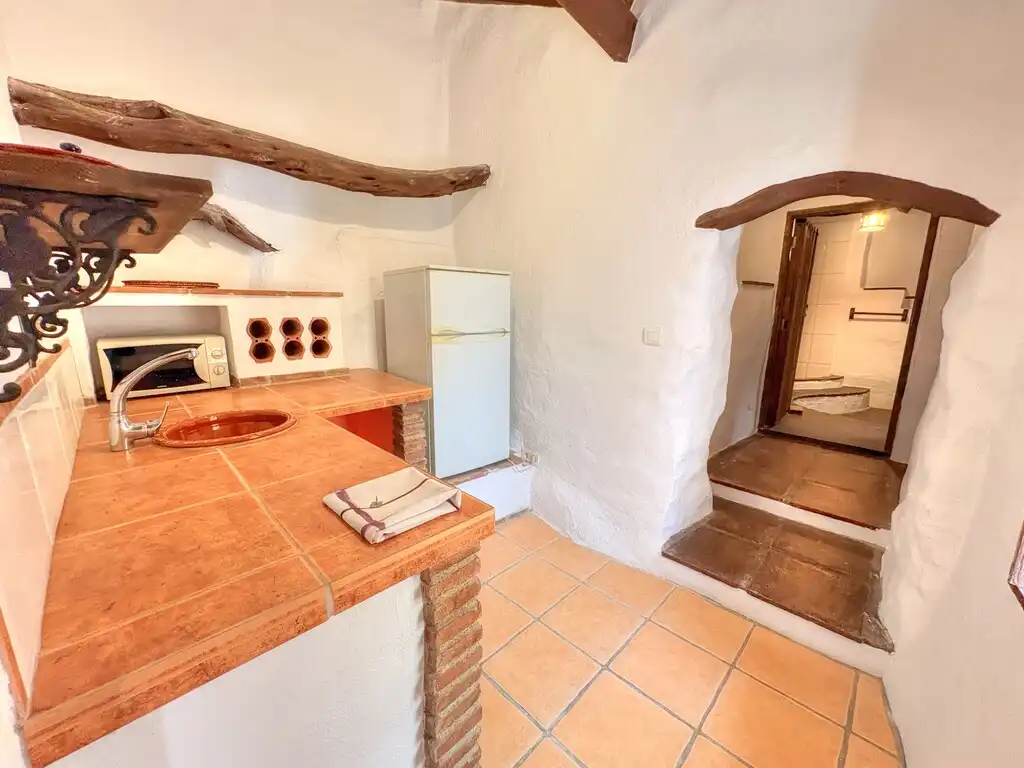 Cocina de Finca rústica en venta en Benamargosa con Jardín privado y Amueblado
