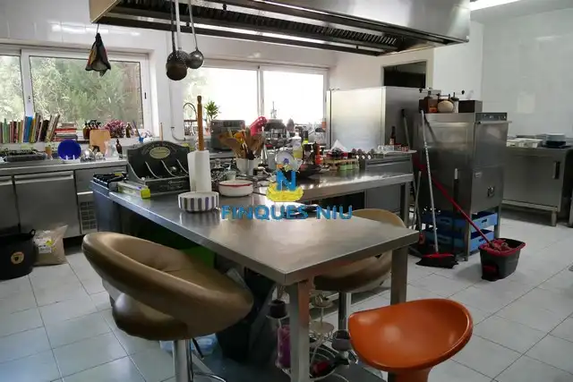 Casa con piscina en venta en Carrer Sant Martí, imagen 91