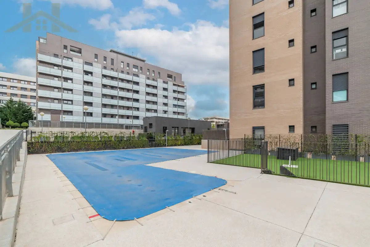Terraza de Piso en venta en Tres Cantos con Aire acondicionado, Calefacción y Trastero