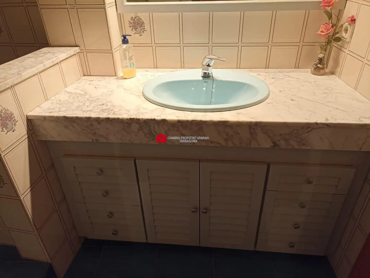Bathroom of Houses for sale in Tortosa  with Air Conditioner, Heating and Terrace