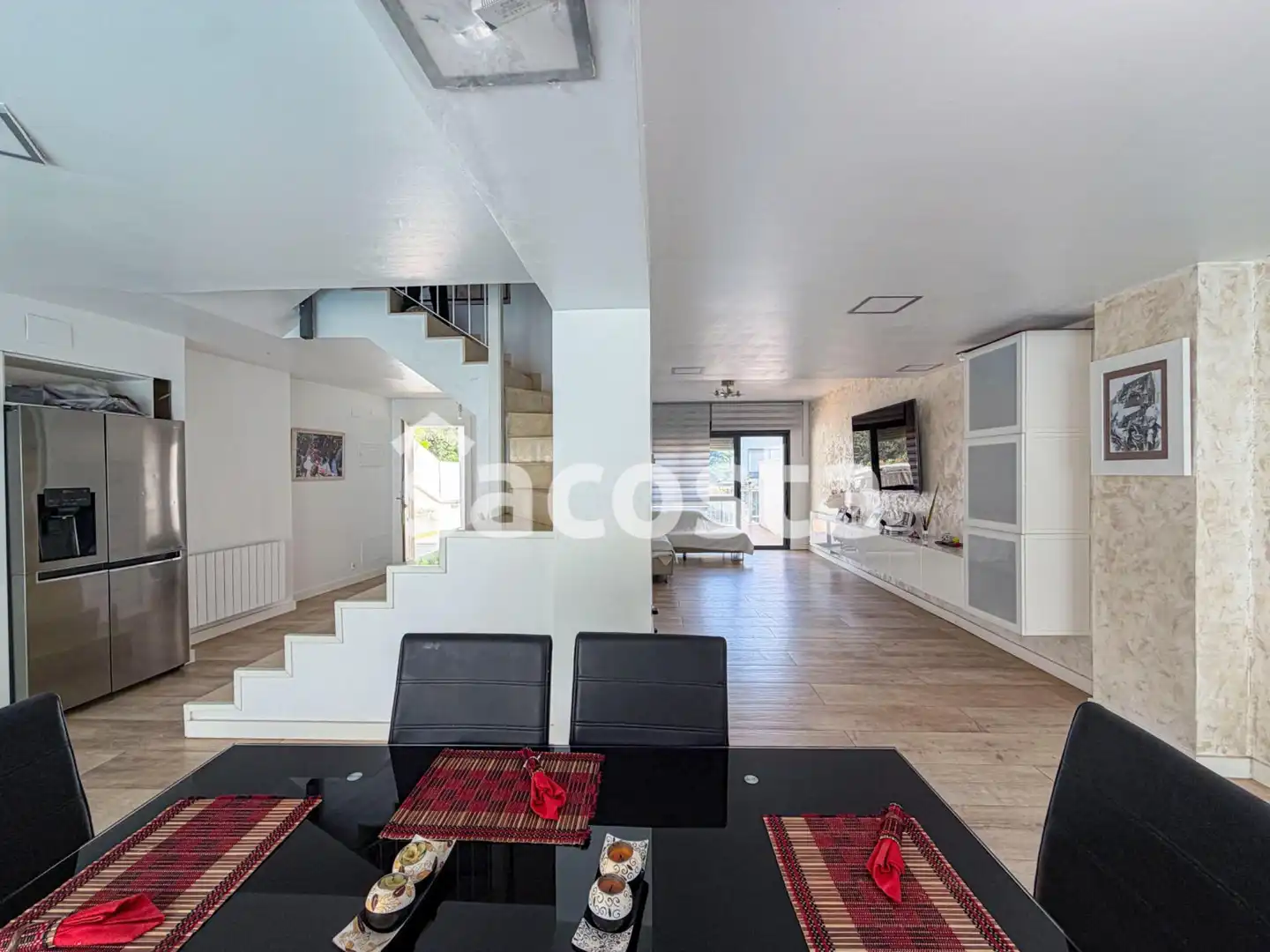 Sala d'estar de Casa adosada en venda en Canet de Mar amb Calefacció, Jardí privat i Terrassa