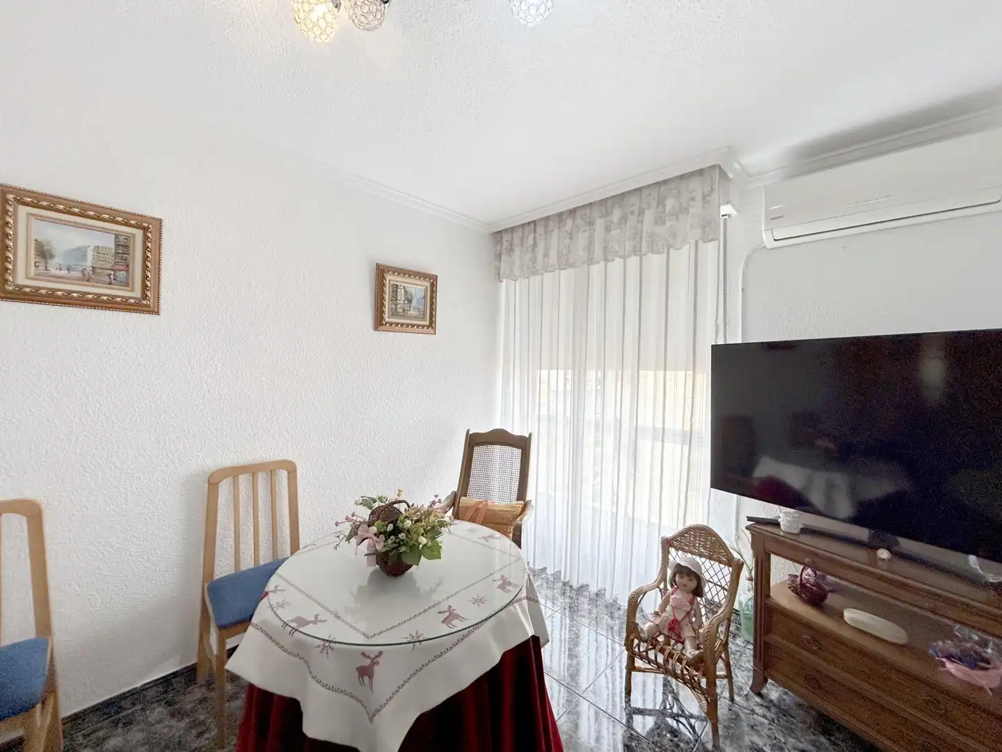 Sala de estar de Piso en venta en Novelda con Aire acondicionado, Trastero y Alarma