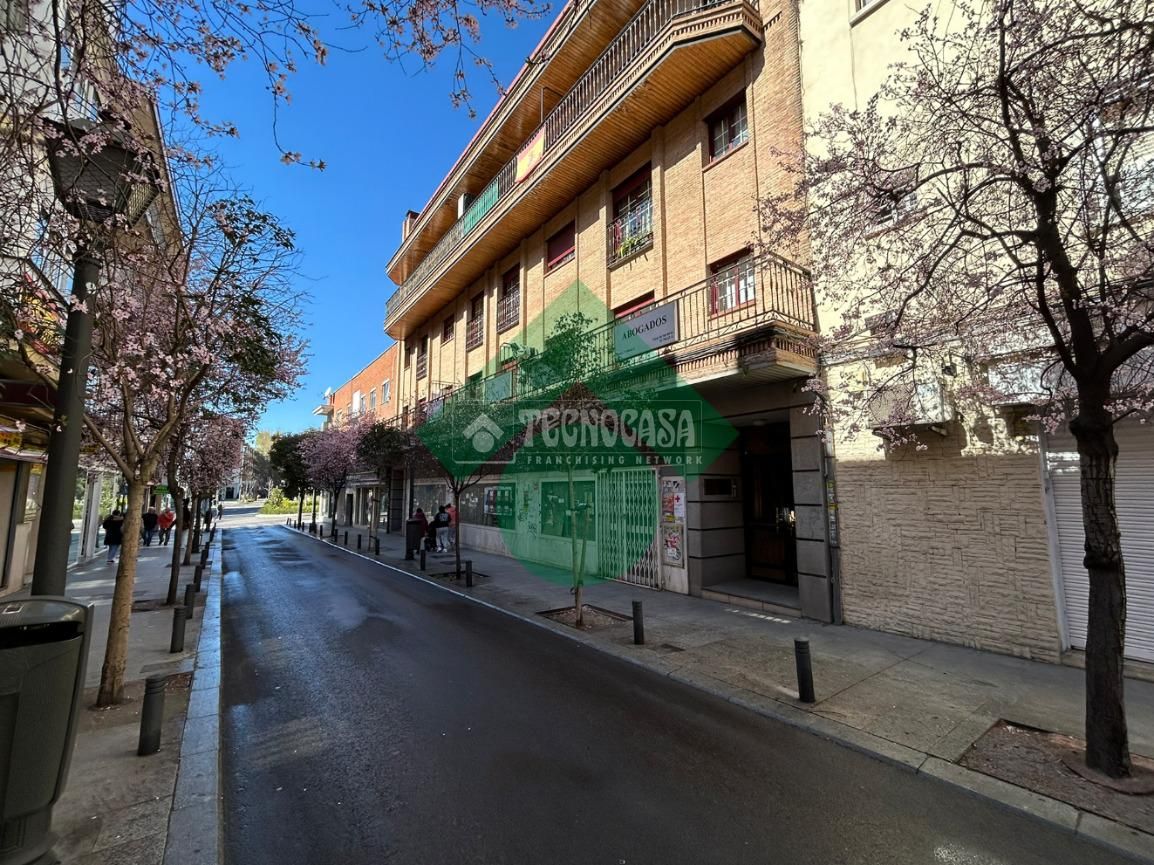 Exterior view of Office for sale in  Madrid Capital  with Air Conditioner, Heating and Terrace