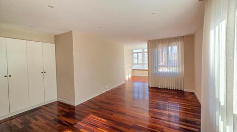 Foto 2 de Ático de alquiler en Avenida Cantabria, La Pereda, Santander