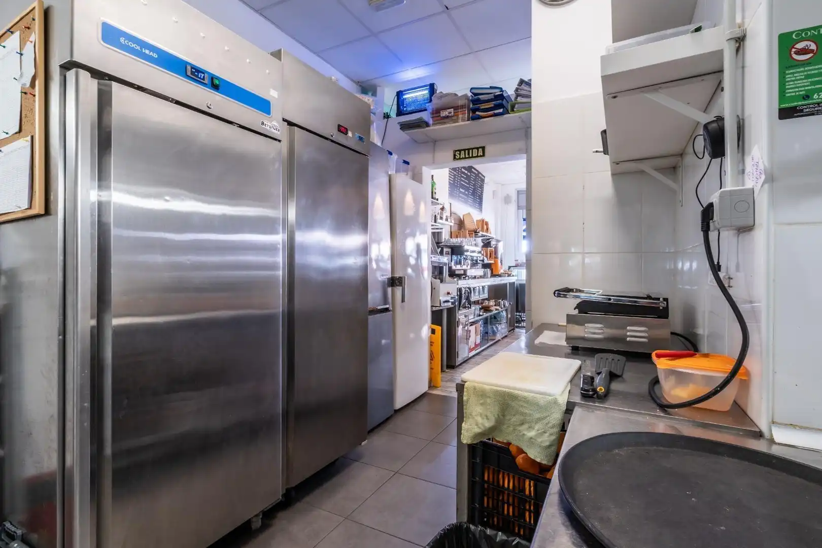 Cocina de Local en traspaso en Arona con Terraza