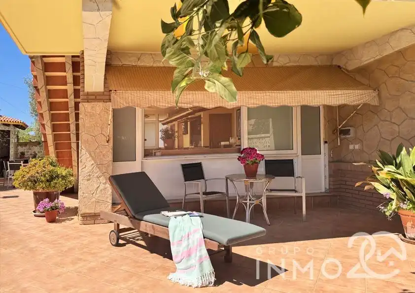 Terraza de Casa adosada en venta en Sueca con Aire acondicionado, Calefacción y Jardín privado