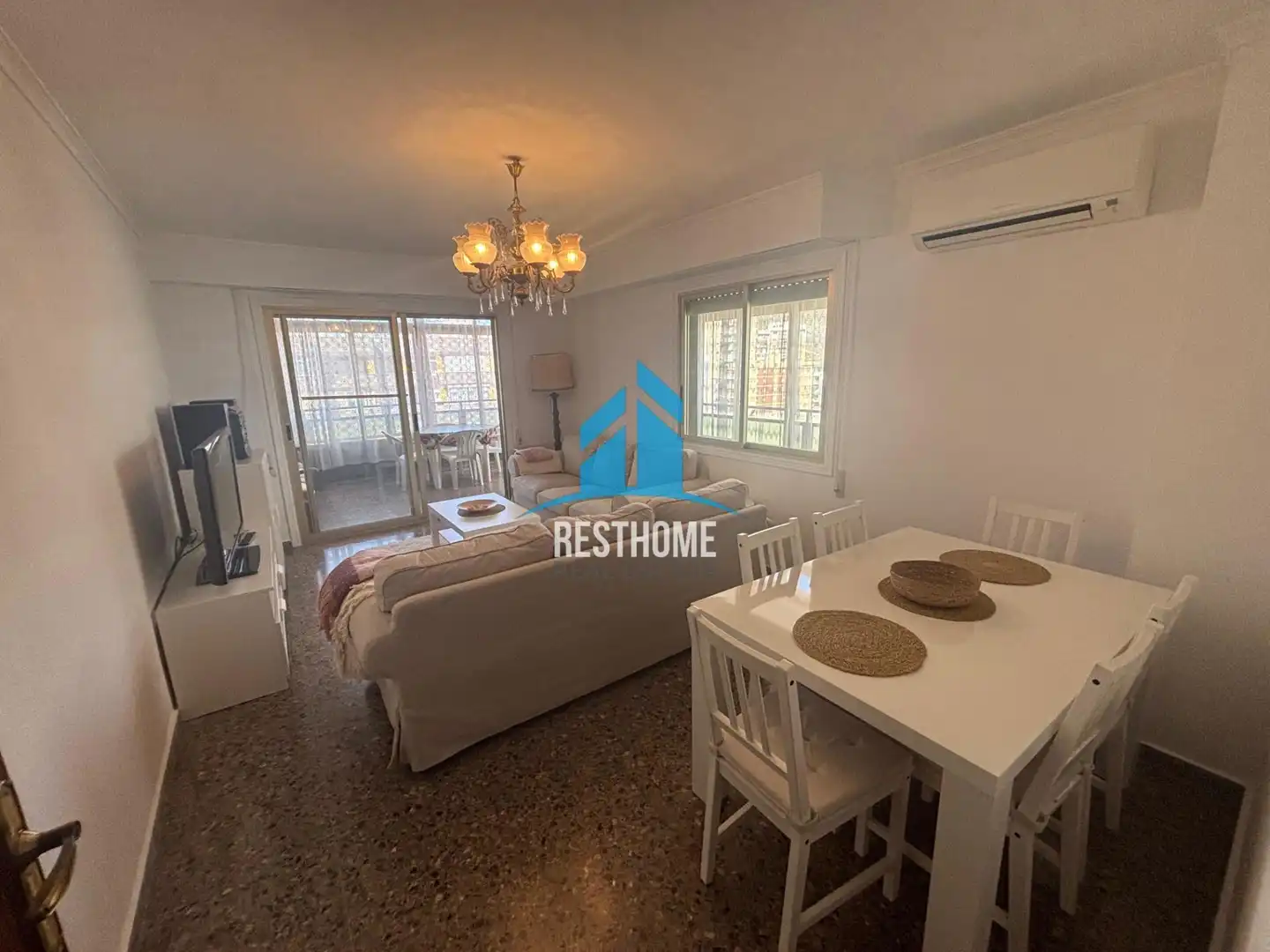 Vista exterior de Apartamento de alquiler en Cullera con Aire acondicionado, Amueblado y Piscina comunitaria
