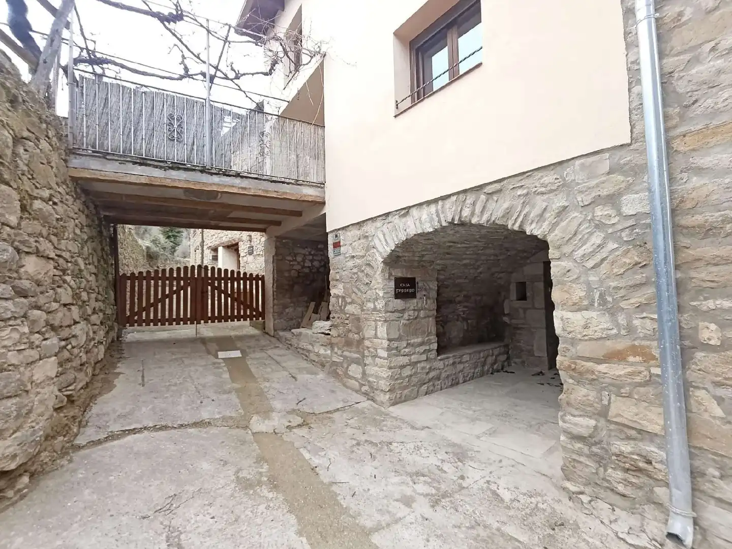 Vista exterior de Casa o xalet en venda en Graus amb Calefacció, Jardí privat i Traster