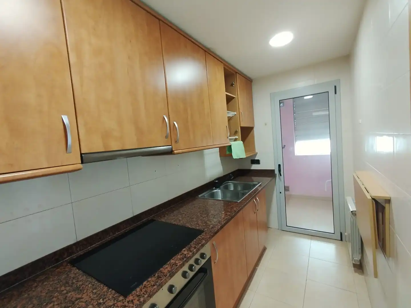 Cuina de Pis en venda en Caldes de Malavella amb Aire condicionat, Calefacció i Traster