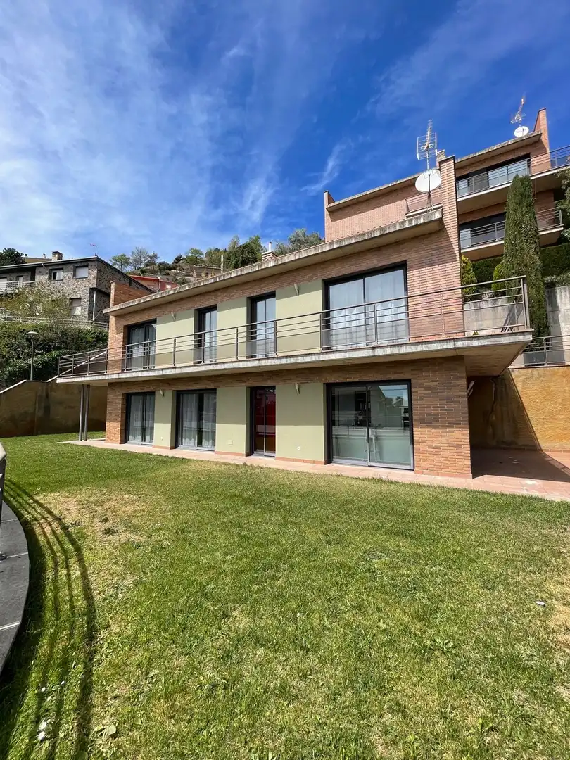 Detached house for sale in Berga, imagen 3