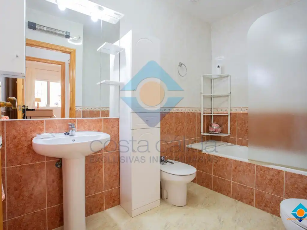 Bathroom of Flat for sale in Cartagena  with Air Conditioner, Private garden and Terrace