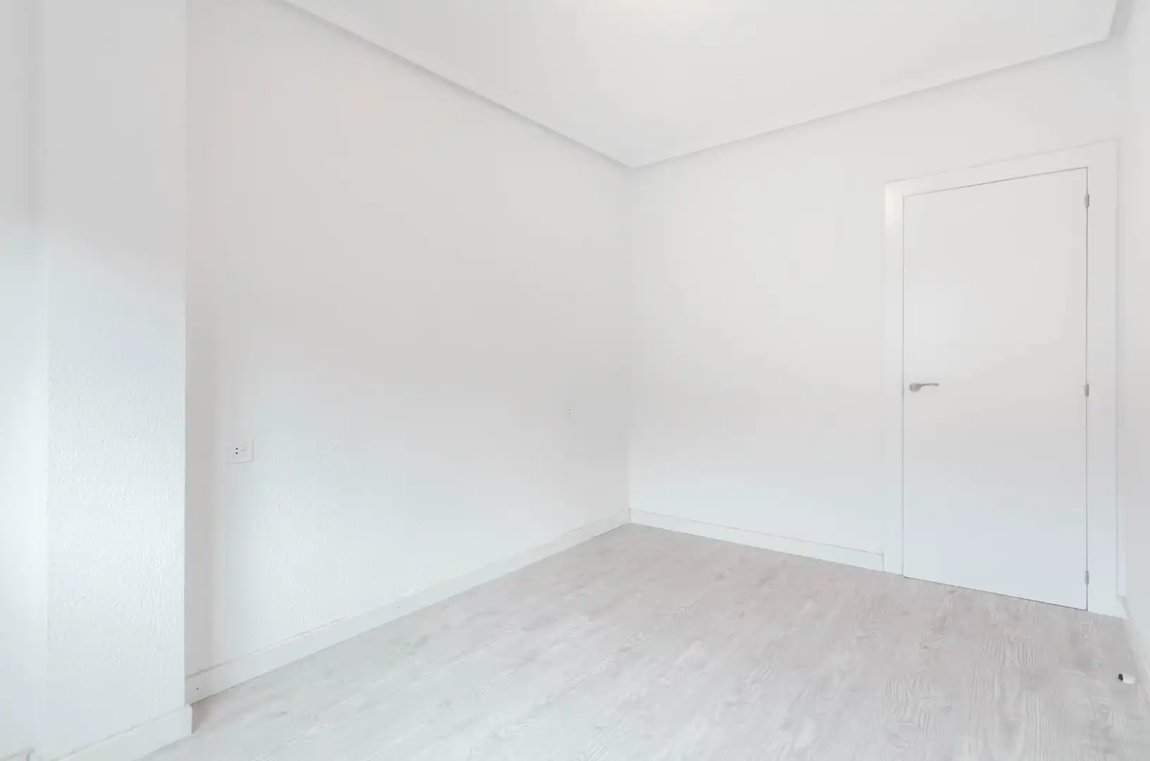 Flat for sale in Lugar LAGO,EL, 12, Zona Rural