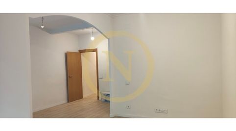 Foto 3 de Piso en venta en Calle Sepulveda, Sant Antoni, Barcelona Capital