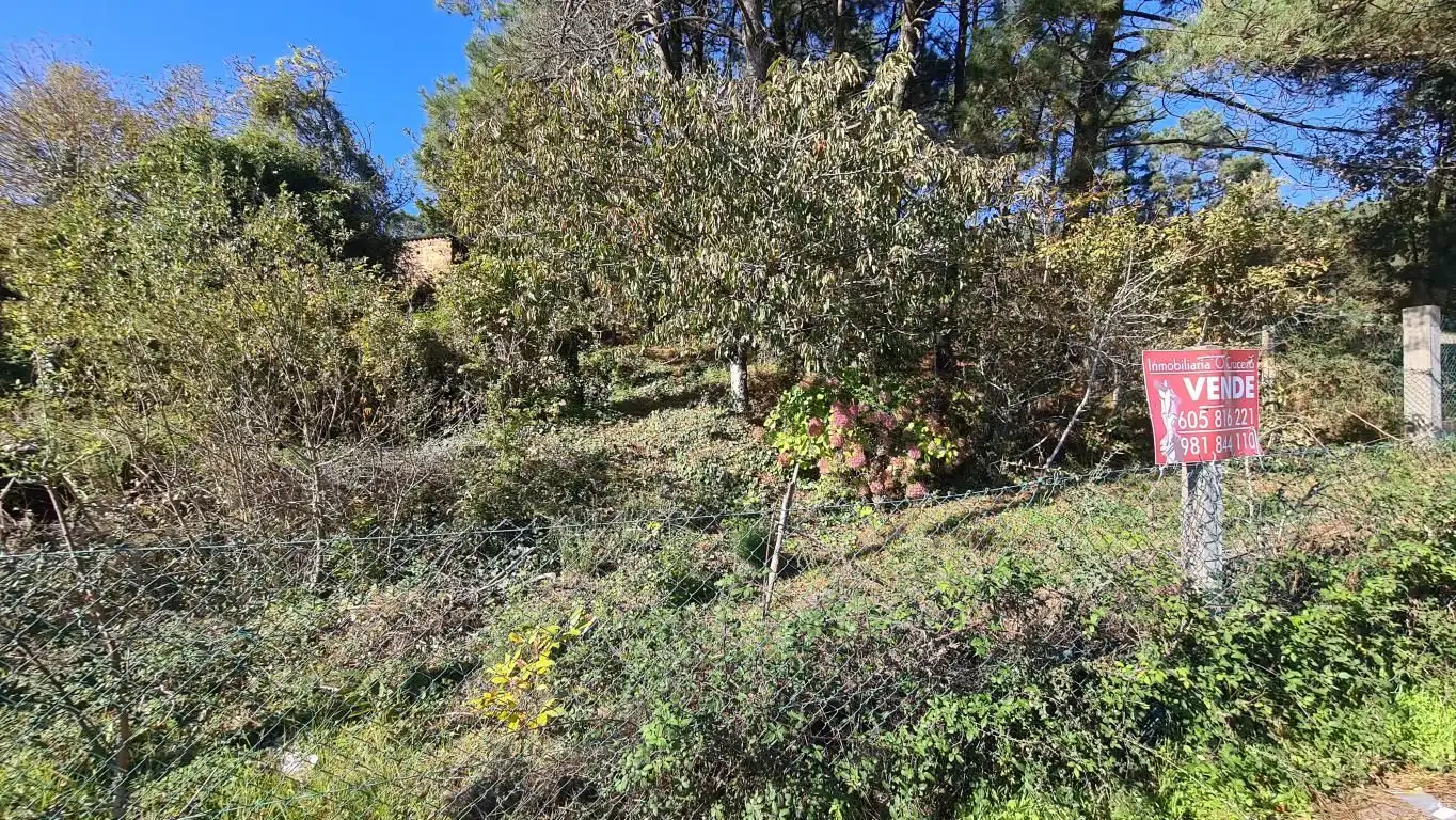 Nave industrial en venta en Boiro