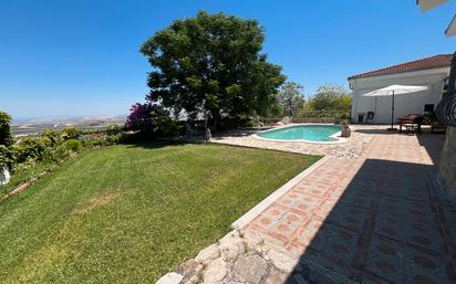 Jardí de Casa o xalet en venda en  Jaén Capital amb Aire condicionat i Piscina