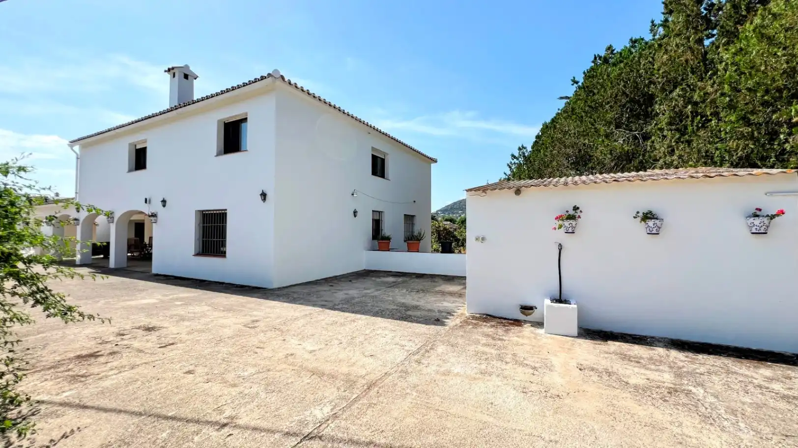 Vista exterior de Finca rústica en venta en Dénia con Calefacción, Terraza y Piscina