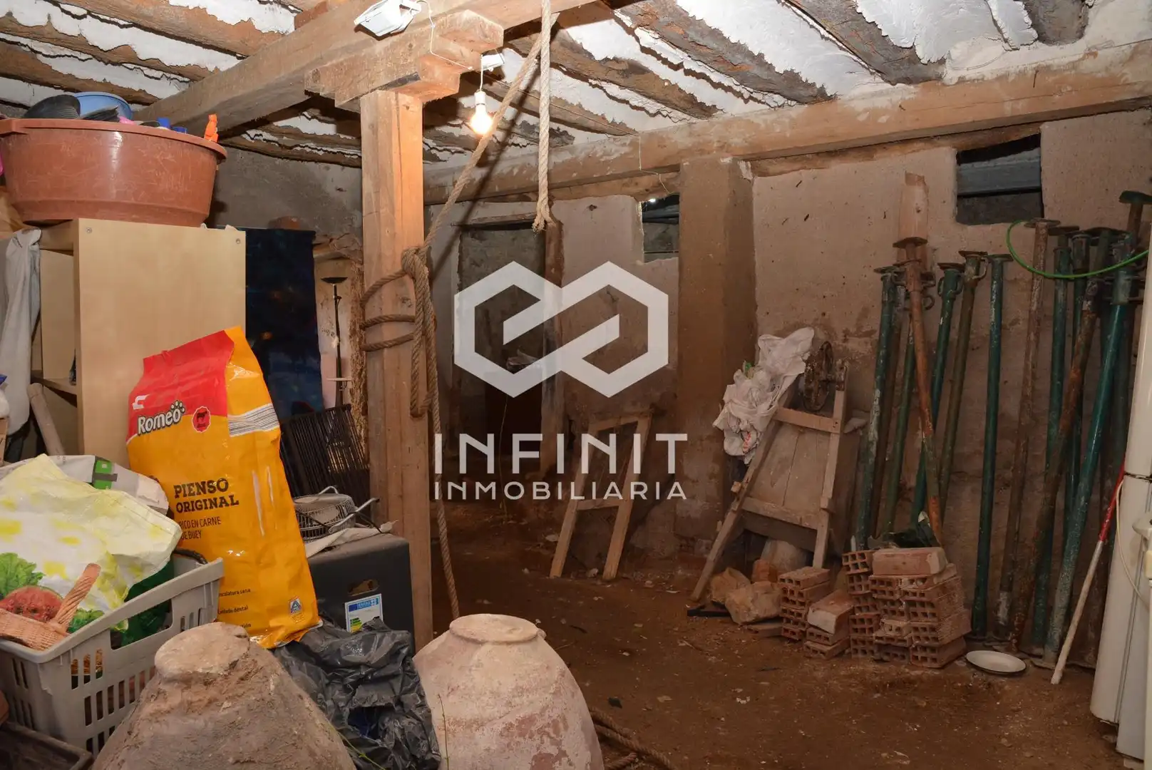 Casa o xalet en venda en Moratilla de los Meleros amb Traster i Balcó