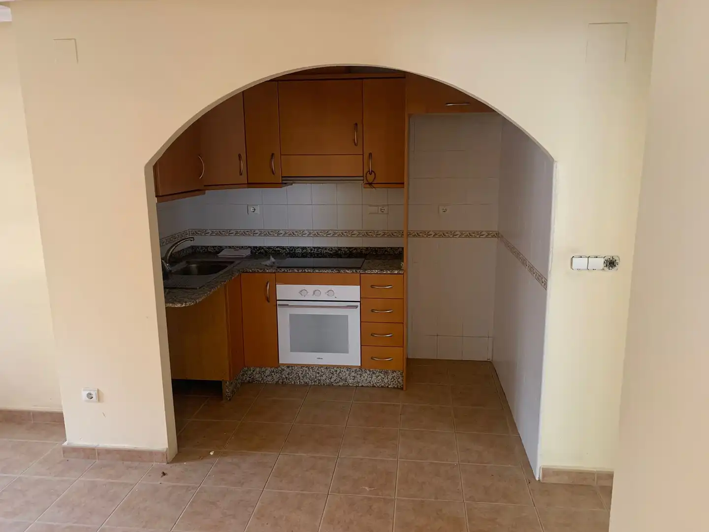 Piso en venta en Calle Maestro Serrano, Dolores