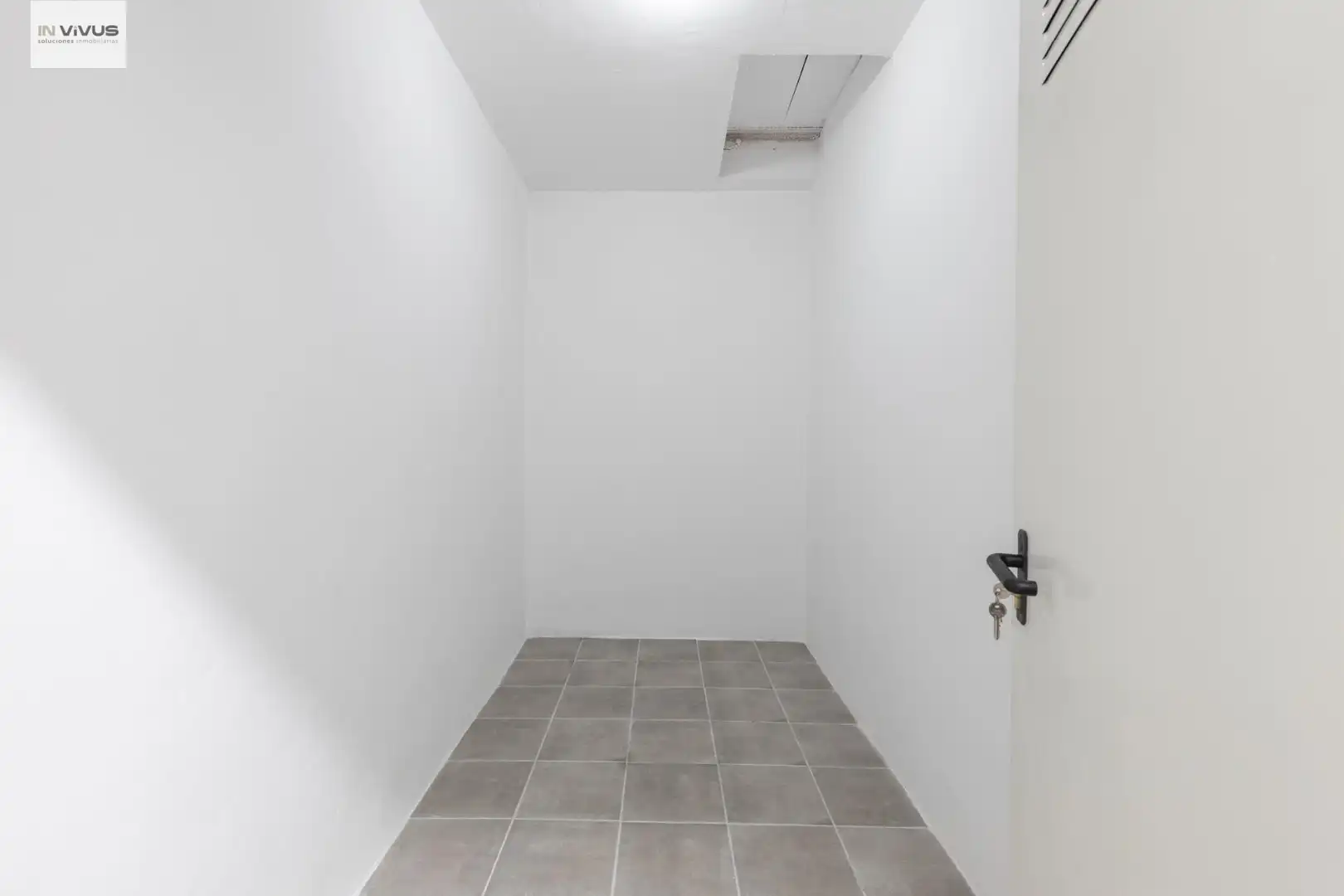 Storage room for rent in Granada