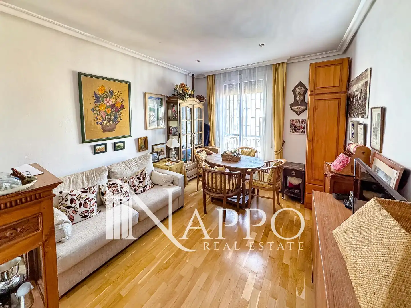 Living room of Attic for sale in Madrid  with Air Conditioner, Heating and Parquet flooring