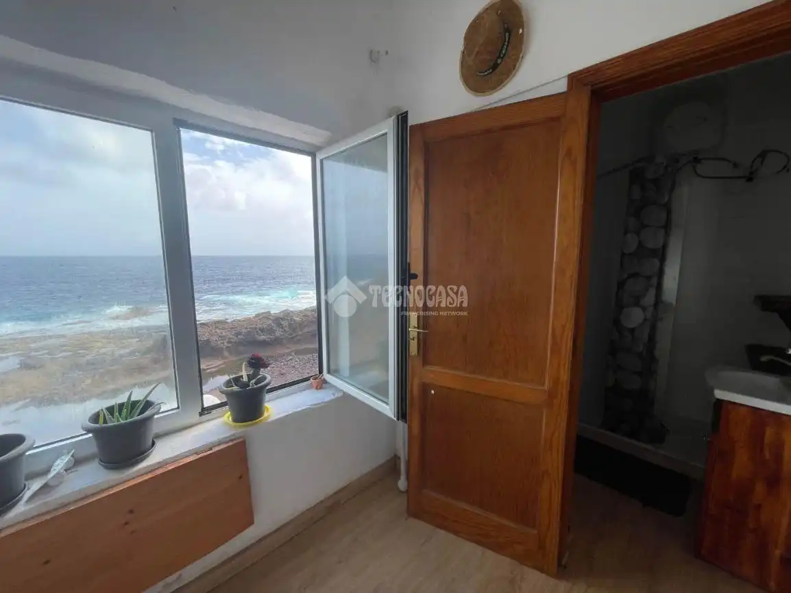 Bedroom of Flat for sale in Sardina