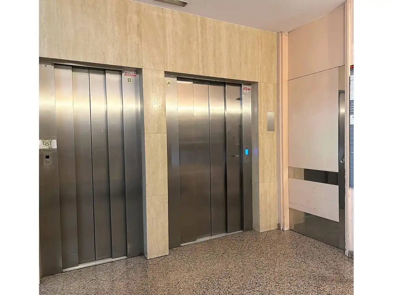 Local en venta en Girona con Aire acondicionado