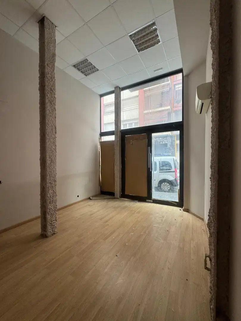 Gewerbefläche zum Verkauf in Nou Eixample Sud, imagen 3