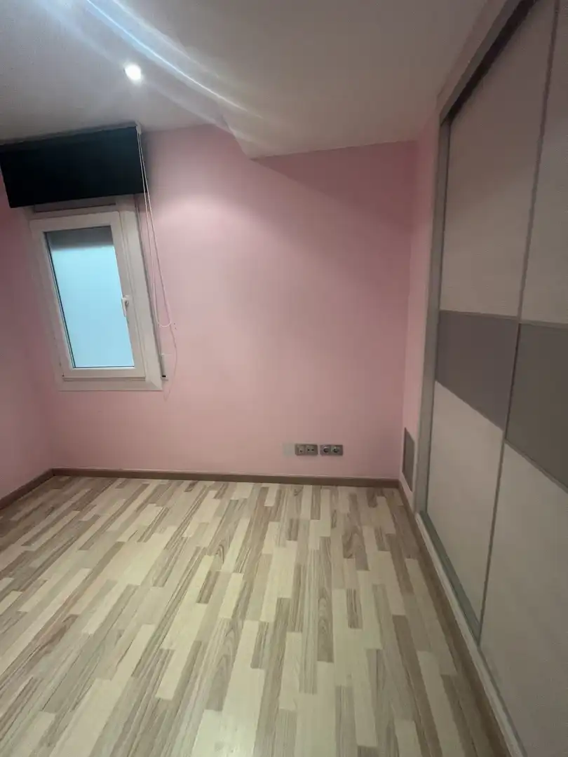 Wohnung zur Miete in JULI GARRETA, Eixample Nord
