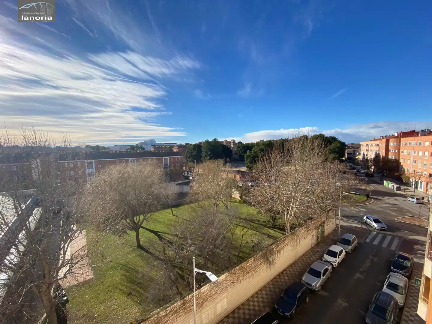 Vista exterior de Ático en venta en Albacete con Calefacción, Terraza y Amueblado
