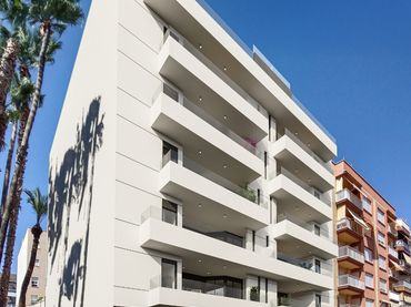 Flat with lift for sale in Casco Antiguo