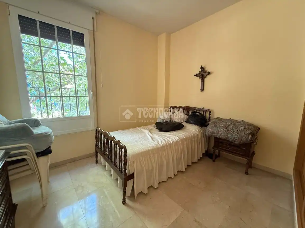 Habitación de Casa o chalet en venta en Madrid con Calefacción y Trastero